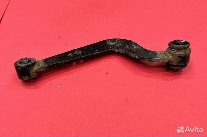 Левый верхний рычаг задний поперечный Lexus NX