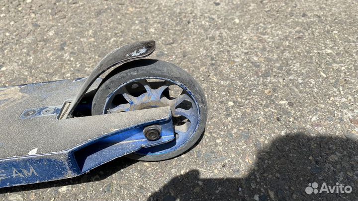 Трюковой самокат