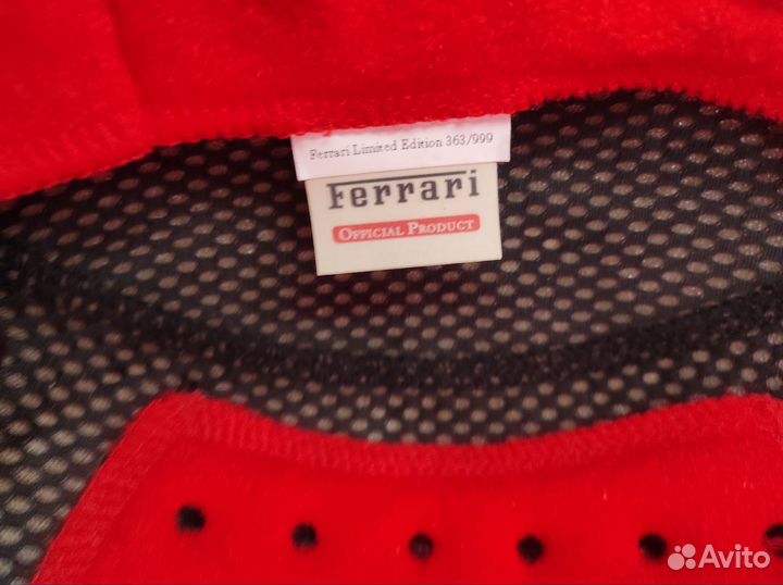 Мотошлем Ferrari