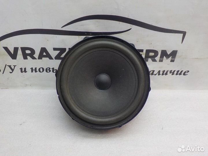Динамик Volkswagen Touareg 2010-2018
