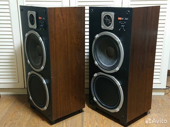 Винтажная акустика Sony SS-747