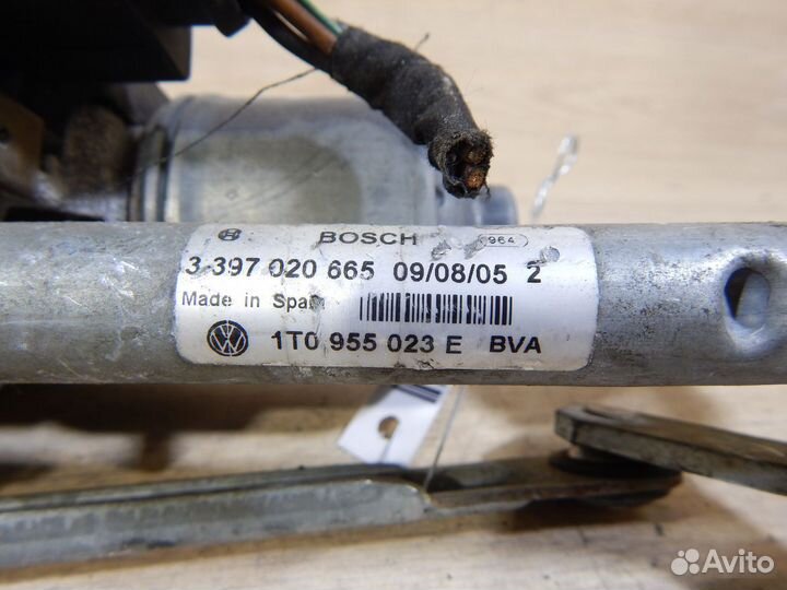 VW Touran Трапеция дворника левая сторона