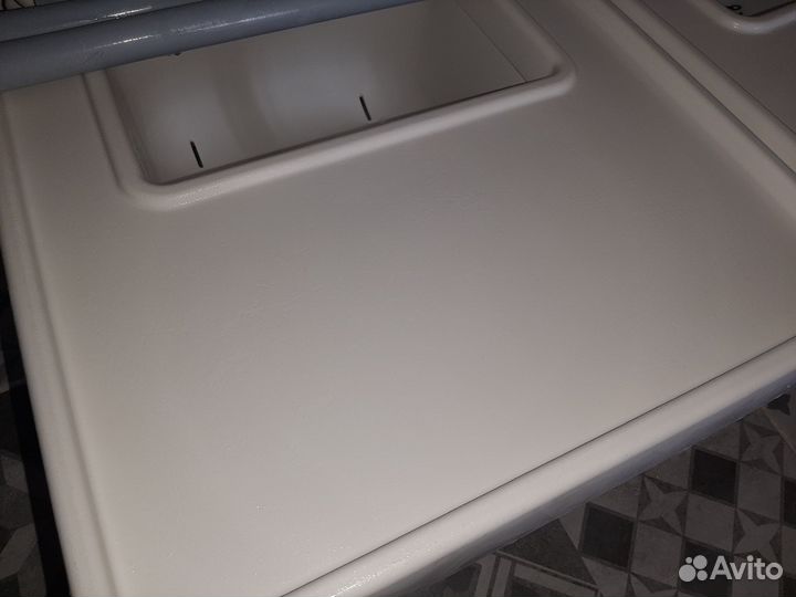 Стульчик для кормления икеа, 2 шт