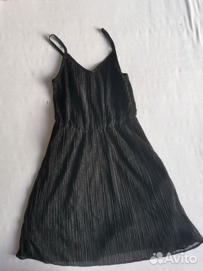 Блестящее платье Kiabi