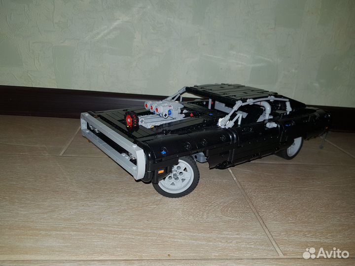 Конструктор lego Technic Dodge Charger 42111
