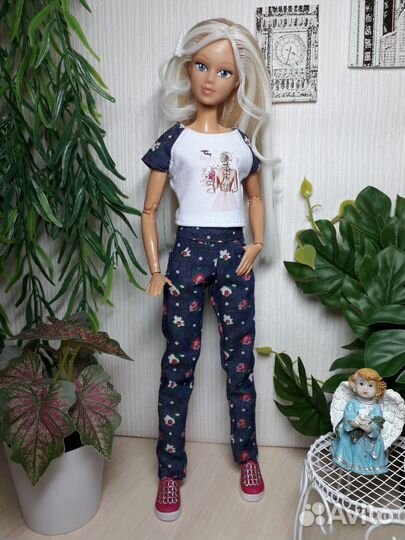 Для куколок барби обновки