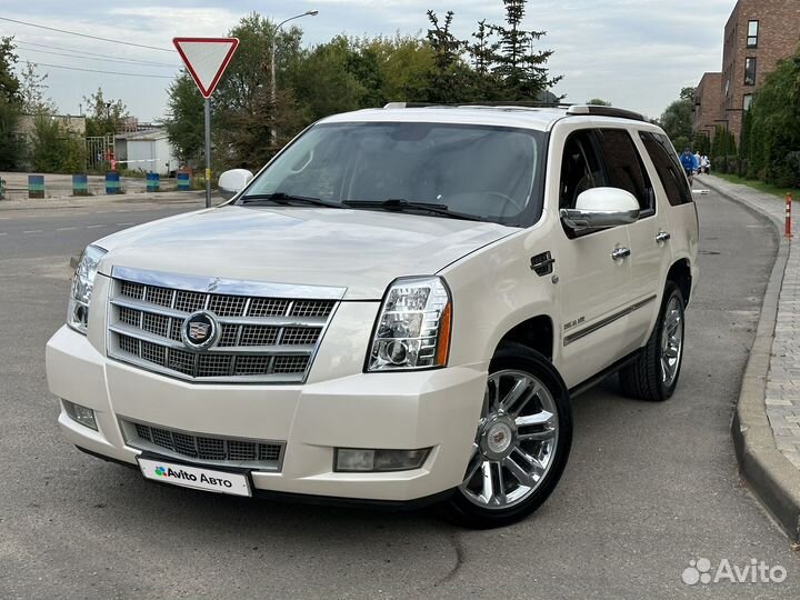 Cadillac Escalade 6.2 AT, 2012, 194 200 км