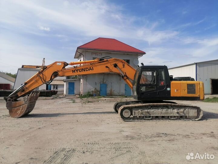 Гусеничный экскаватор Hyundai R 210NLC-9, 2011