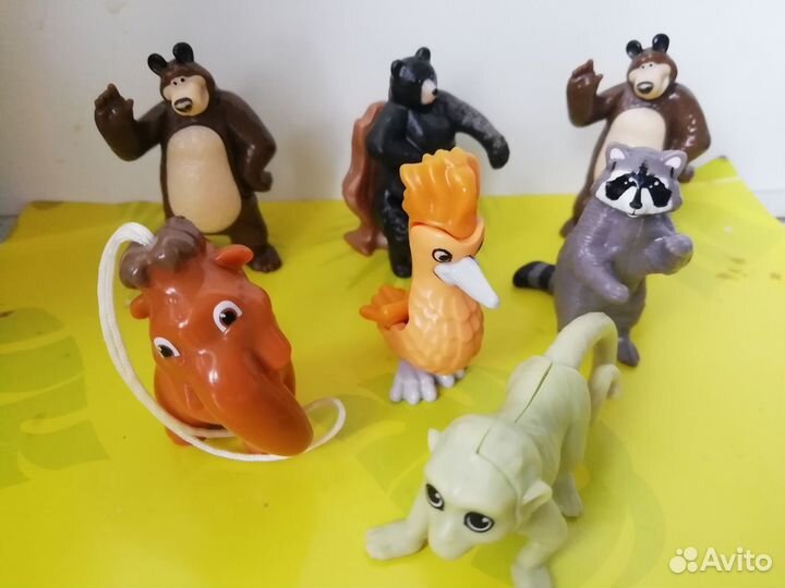 Игрушки из киндер сюрприза