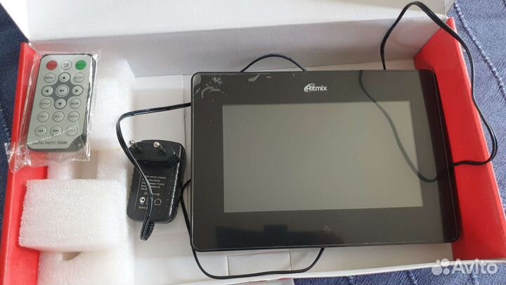 Фоторамка цифровая ritmix rdf 702