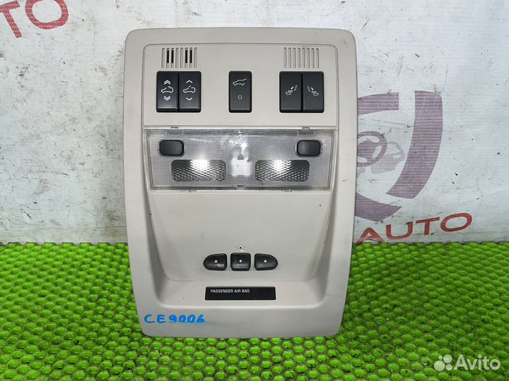 Плафон салонный 2шт. Cadillac Escalade GMT900