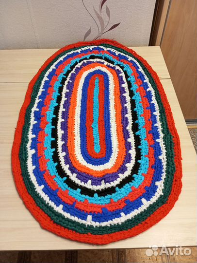 Коврики вязаные