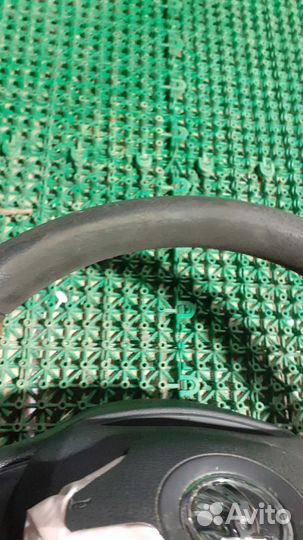 Руль skoda rapid Octavia a7 с подушкой