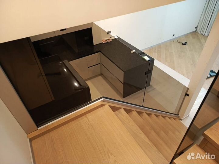 Стеклянное ограждение Перила для лестниц