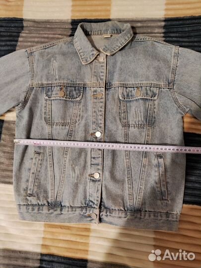 Джинсовая куртка женская 42 р