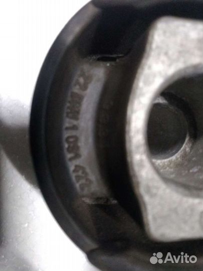 BMW 5 E39 Подушки задней балки оригинал