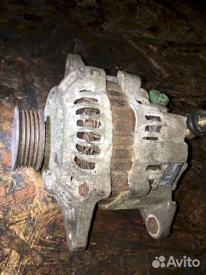 Генератор EJ20 Subaru Forester SG SG5 23700AA380 A