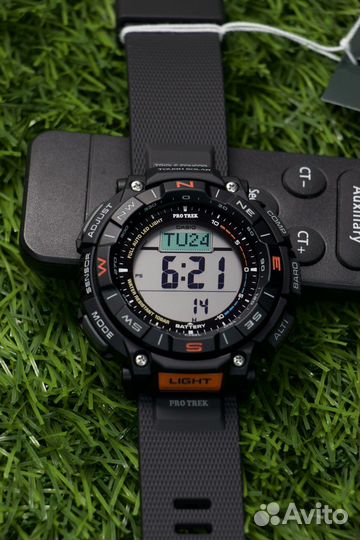 Часы Casio ProTrek