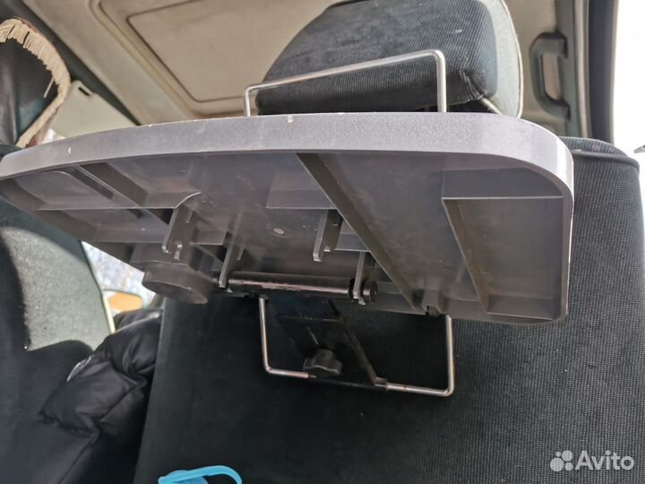 Автомобильный столик