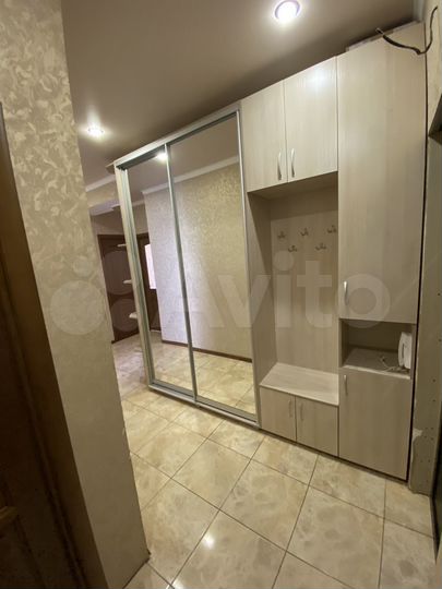 3-к. квартира, 81,7 м², 2/6 эт.