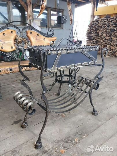 Кованый мангал