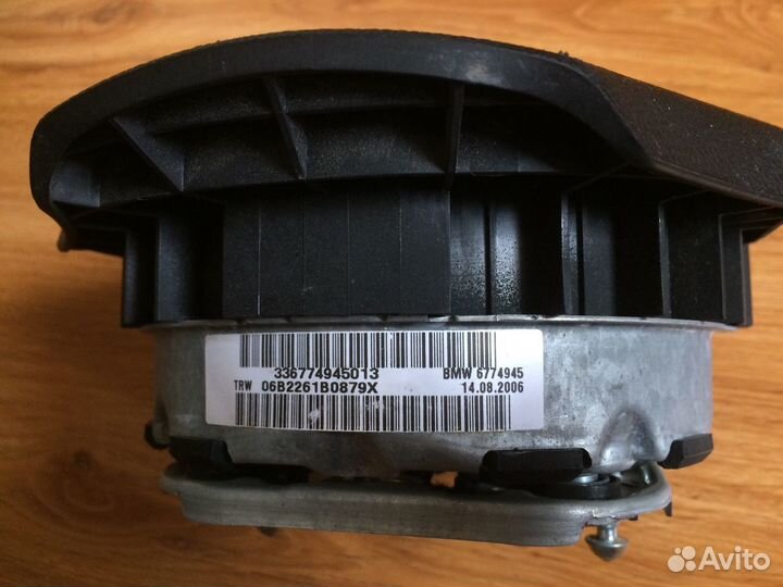 Подушка безопасности водителя AirBag на BMW 3