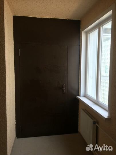 Стальные двери,тамбурные двери, кладовки на этажи