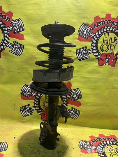 Стойка передняя левая Geely Emgrand X7