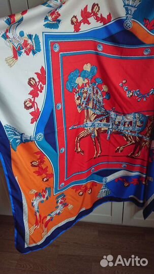 Шелковый платок