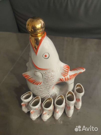 Штоф с рюмками 