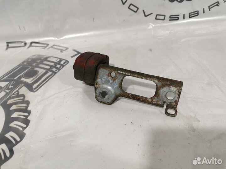 Крепление глушителя Audi A6 (C6,4F) 2005-2011