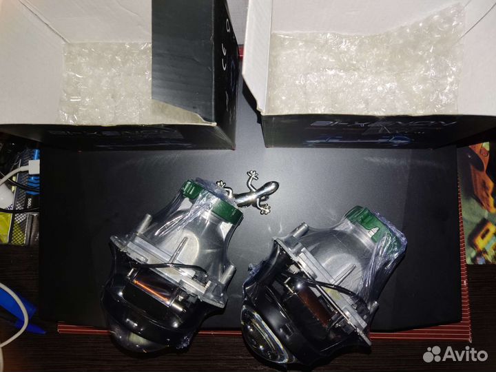 Биксеноновая линза Hella 3R 1шт