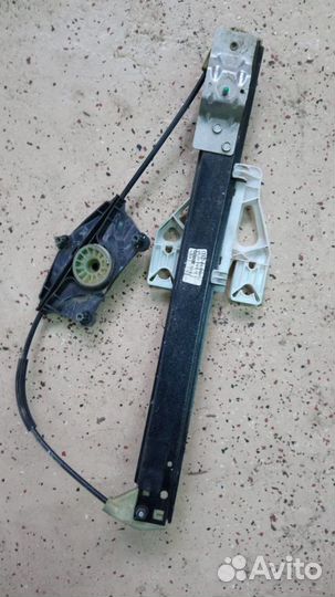 Стеклоподъемник задний Audi A4 B8