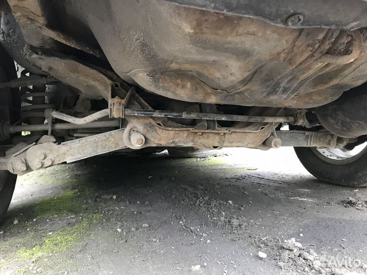 Задний подрамник в сборе на Honda CR-V 2 2,0 4WD