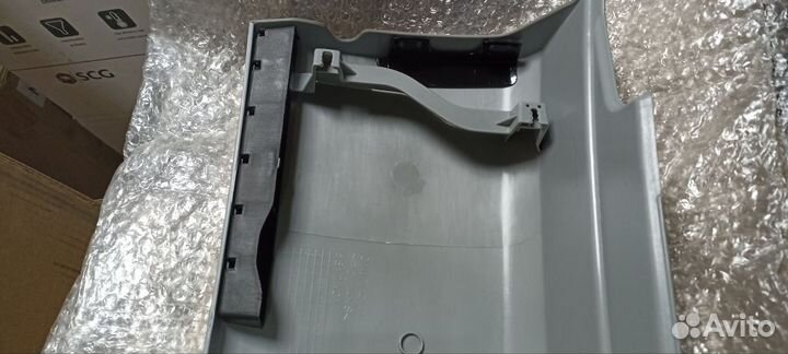 Накладка откидного борта Mitsubishi outlander XL