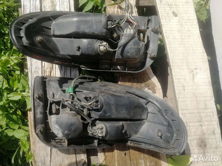 Задние фонари тойота