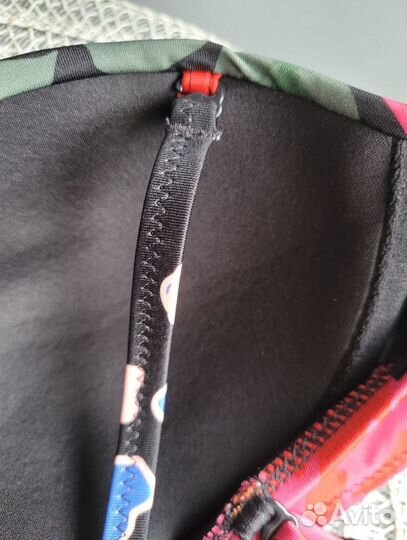 Бюстгальтер купальника 75В