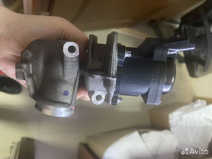 Клапан EGR 1682737