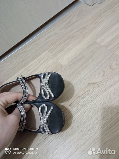 Туфельки для девочки 25
