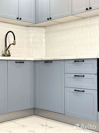 Кухня новая