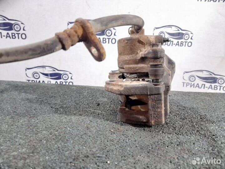 Суппорт Suzuki Grand Vitara 2 JT передний правый