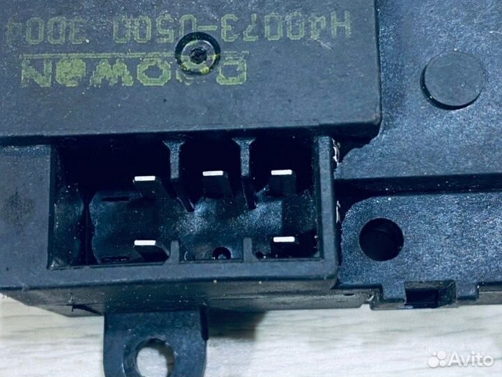 Моторчик заслонки отопителя Kia Sorento SUV D4CB