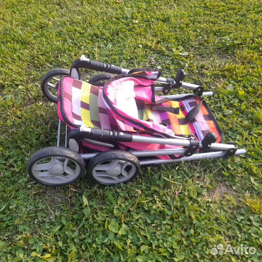 Коляска для кукол