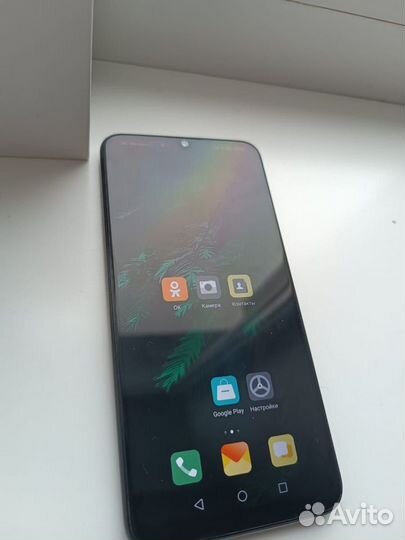 HUAWEI P Smart (2019), 3/32 ГБ