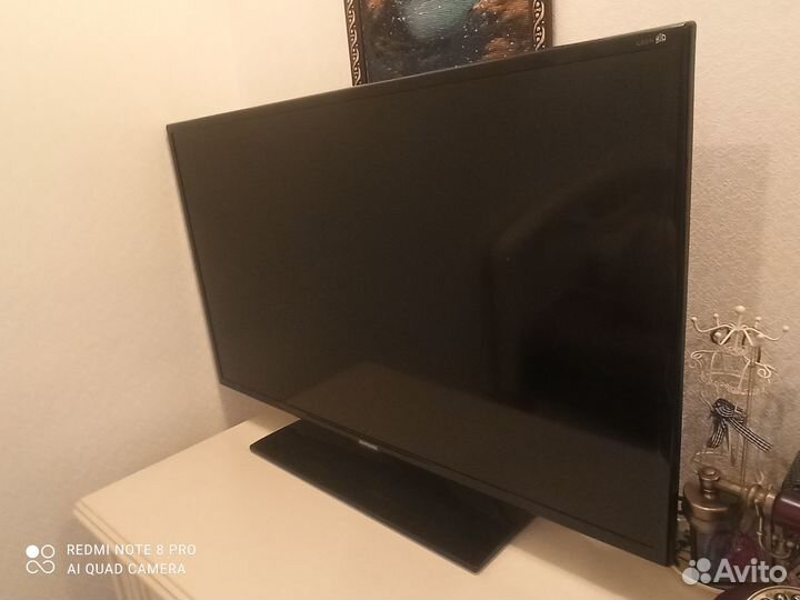 Телевизор Samsung LED UE40EH6037K