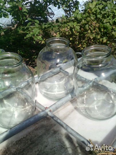 Банка стеклянная
