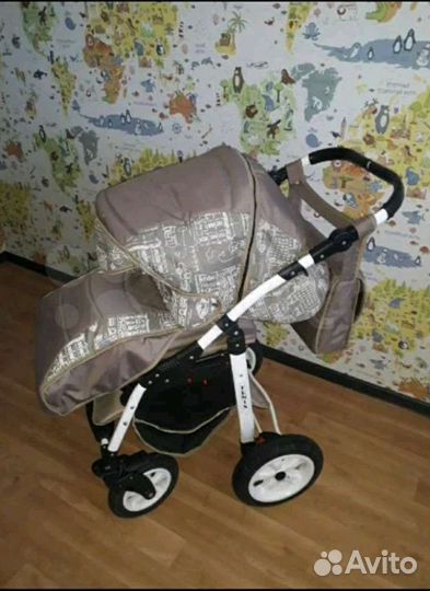 Прогулочная коляска