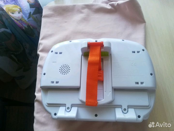 Музыкальная игрушка-телевизор