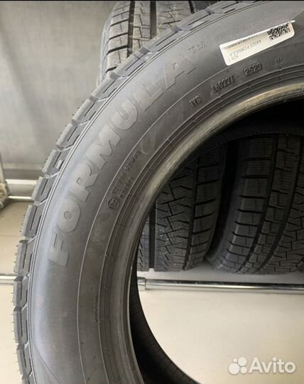 Pirelli Formula Ice FR 225/60 R17 103T