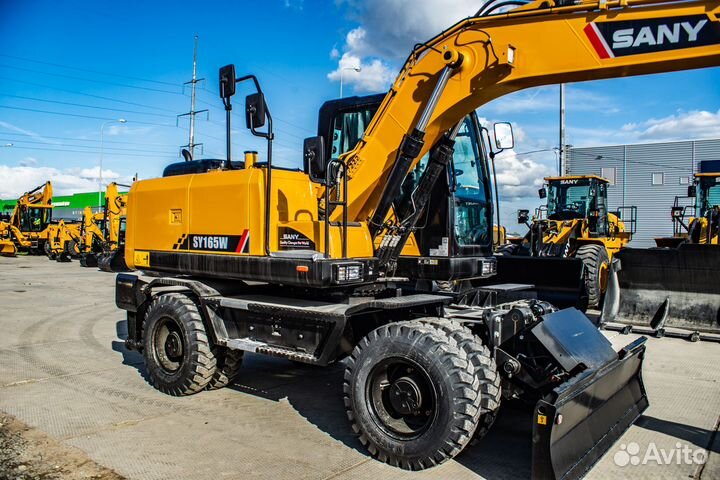 Колёсный экскаватор Sany SY165W, 2023